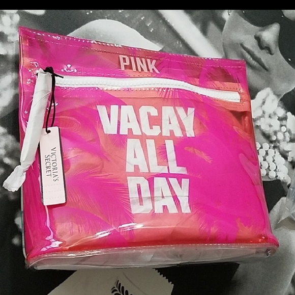 PINK Victoria's Secret Handbags - NWT! VICTORIA'S SECRET VACAY TRAVEL BAG